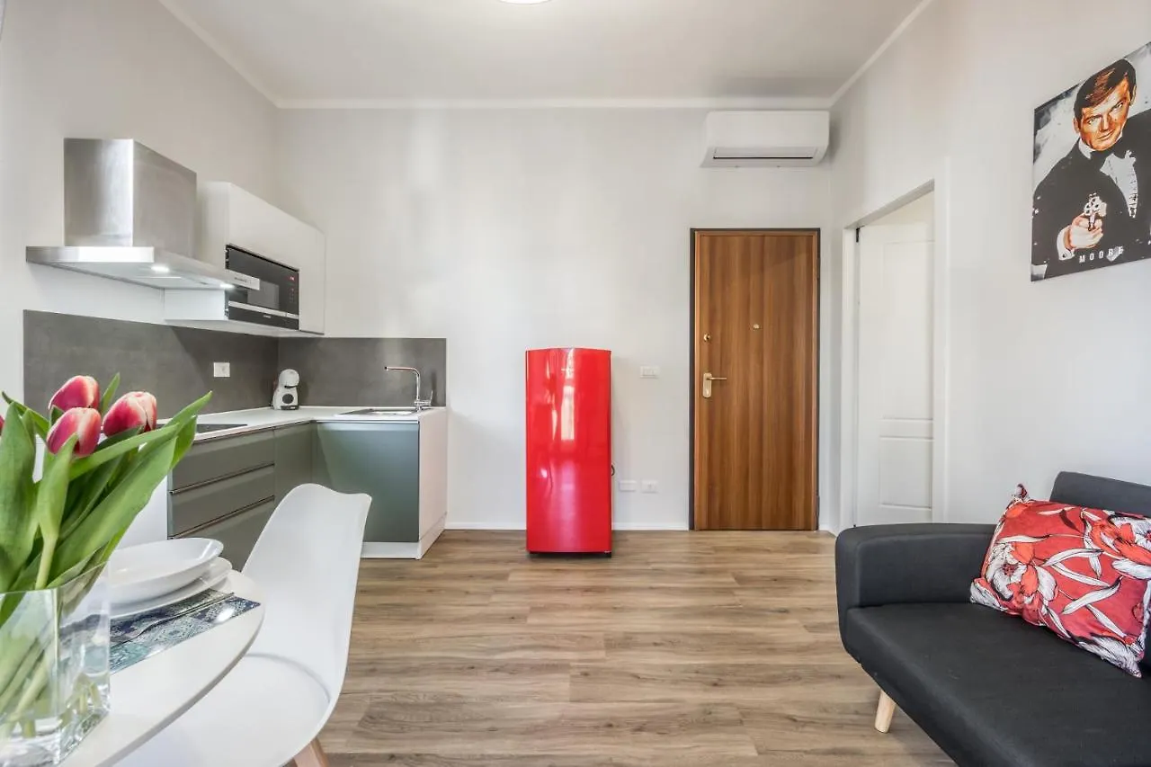 Apartment Cucchiari Suite 4B Modena Italy